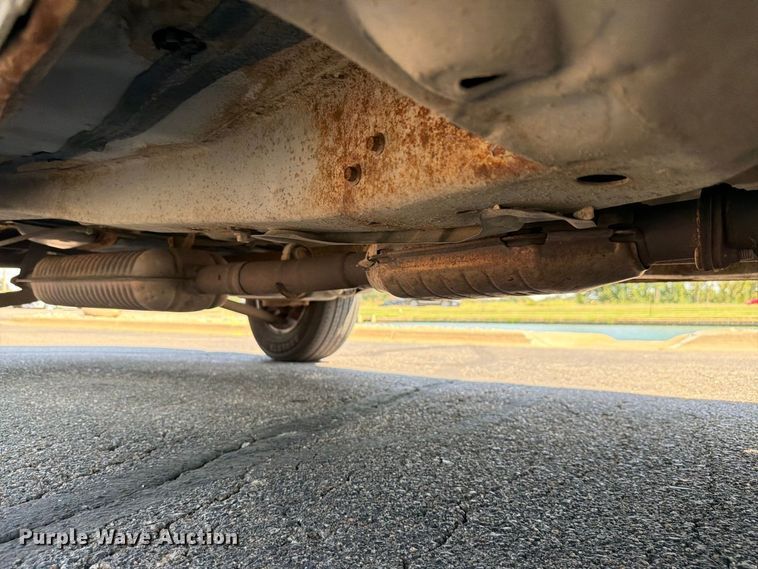 image for item ES6532 2005 Ford Escape SUV