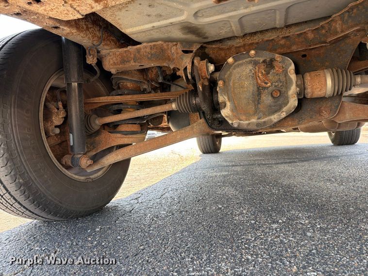 image for item ES6532 2005 Ford Escape SUV