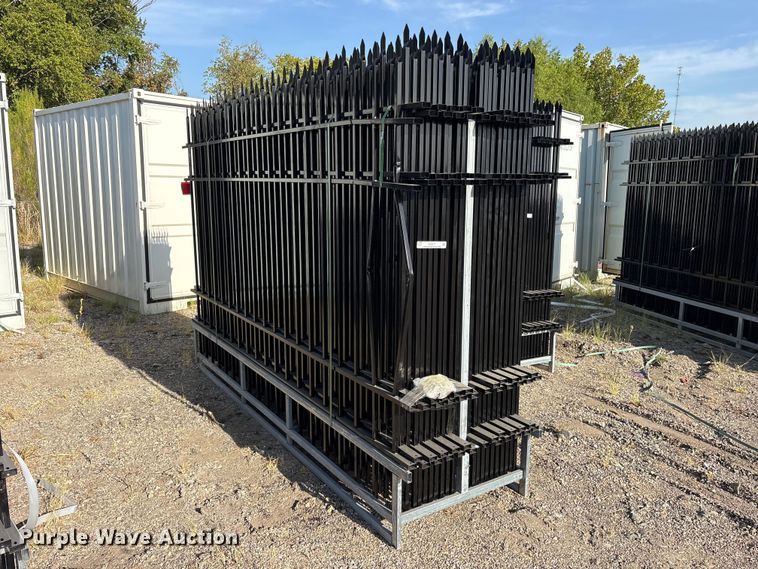 image for item ES8072 (22) 2024 EINGP F10 fence panels