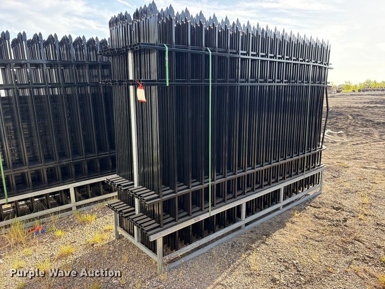 image for item ES8072 (22) 2024 EINGP F10 fence panels