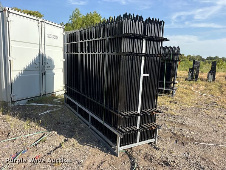 image for item ES8074 (22) 2024 EINGP F10 fence panels