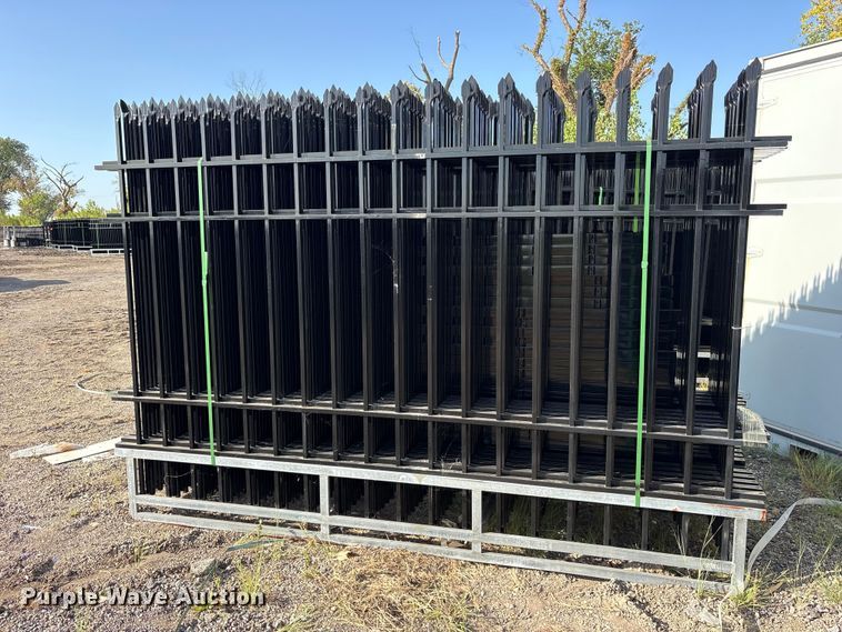 image for item ES8074 (22) 2024 EINGP F10 fence panels