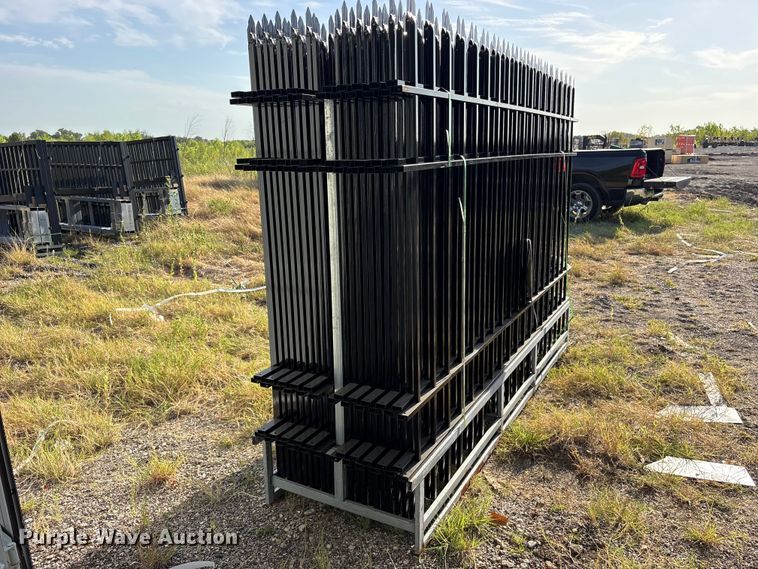 image for item ES8075 (22) 2024 EINGP F10 fence panels