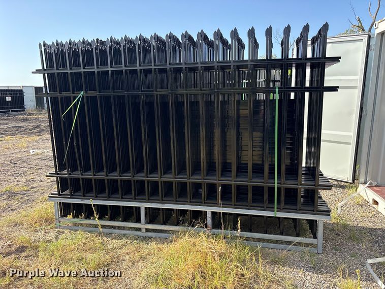 image for item ES8075 (22) 2024 EINGP F10 fence panels