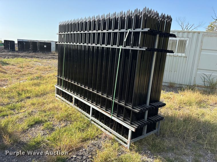 image for item ES8076 (22) 2024 EINGP F10 fence panels