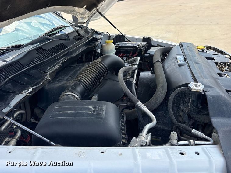 image for item ES8093 2017 RAM 1500 Ext. Cab pickup truck
