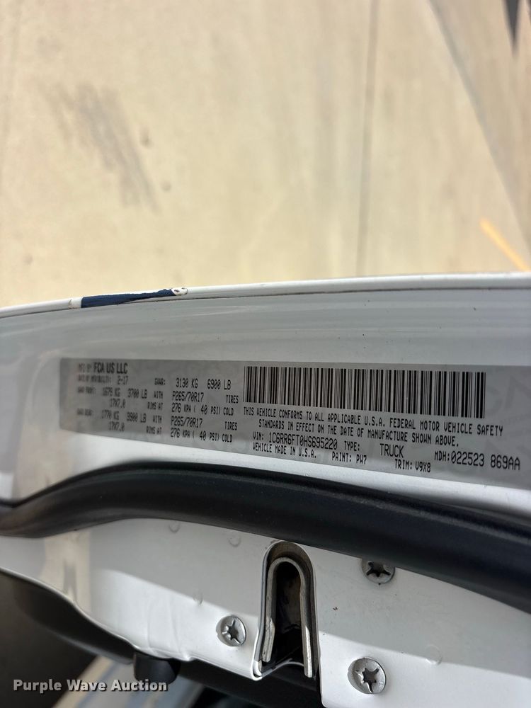 image for item ES8093 2017 RAM 1500 Ext. Cab pickup truck