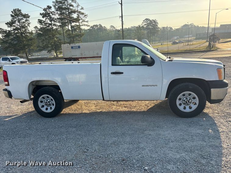 image for item ES8725 2010 GMC Sierra 1500 pickup truck