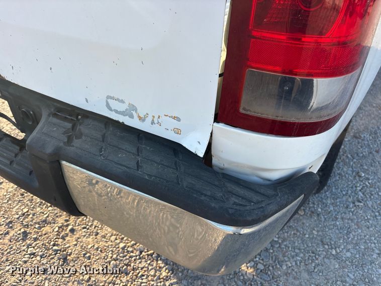 image for item ES8725 2010 GMC Sierra 1500 pickup truck