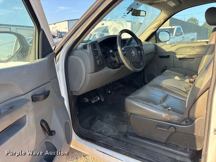 image for item ES8725 2010 GMC Sierra 1500 pickup truck