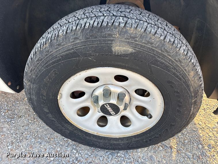 image for item ES8725 2010 GMC Sierra 1500 pickup truck