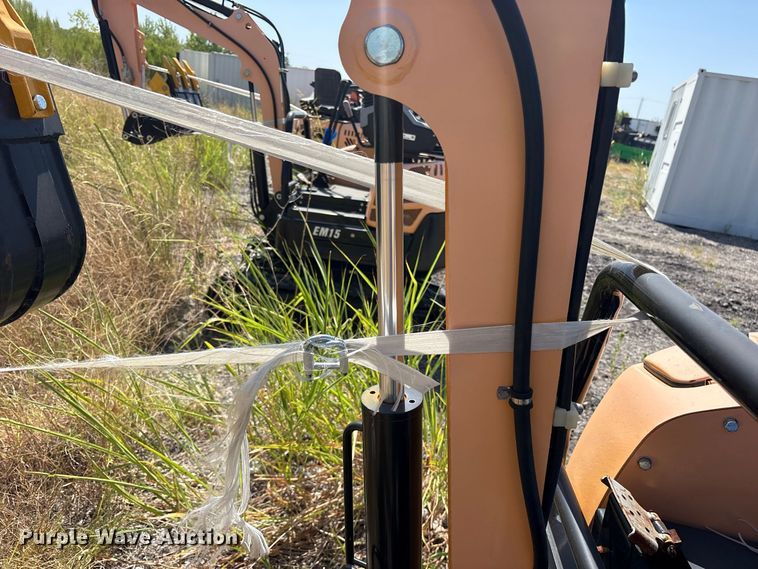 image for item ET0437 2024 Erie EM15 mini excavator