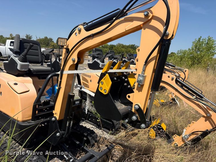 image for item ET0437 2024 Erie EM15 mini excavator