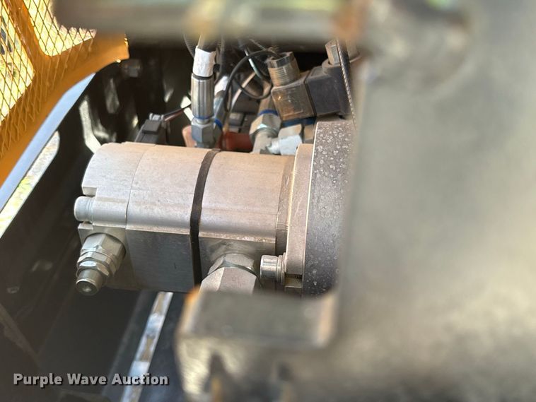 image for item ET0437 2024 Erie EM15 mini excavator