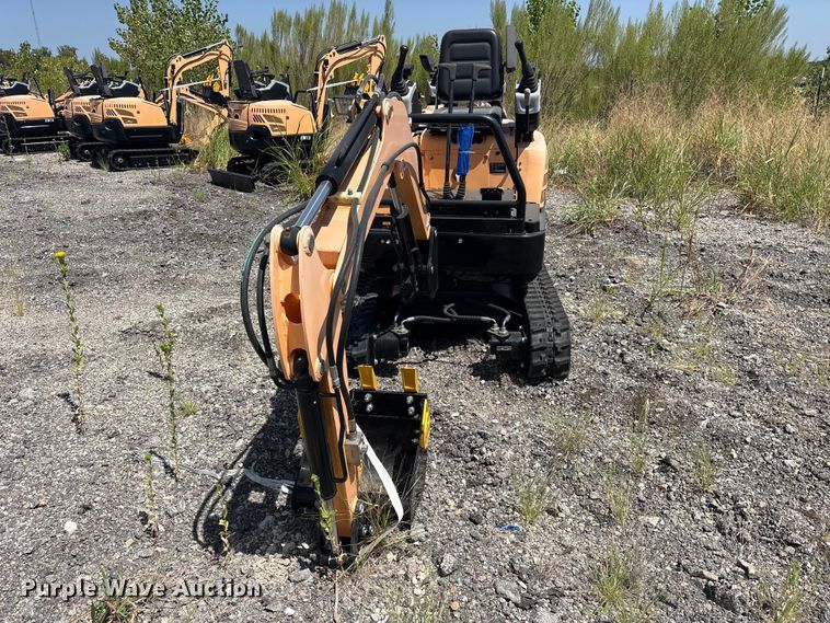 image for item ET0440 2024 Erie EM15 mini excavator