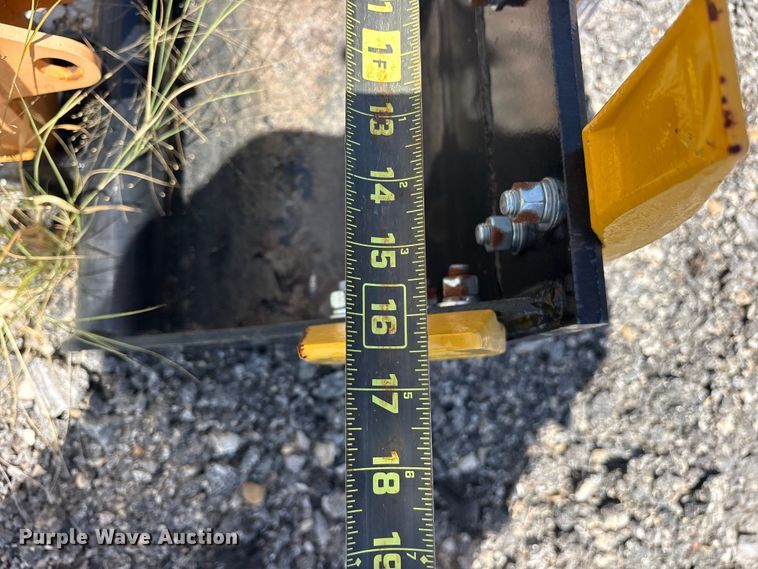image for item ET0440 2024 Erie EM15 mini excavator