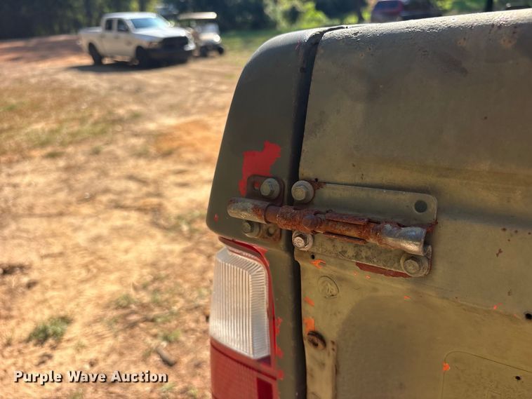 image for item ET0489 1977 Dodge W20 pickup truck