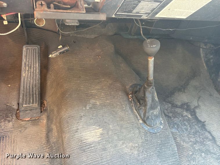 image for item ET0489 1977 Dodge W20 pickup truck