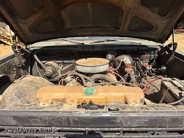 image for item ET0489 1977 Dodge W20 pickup truck