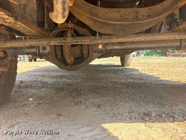image for item ET0489 1977 Dodge W20 pickup truck