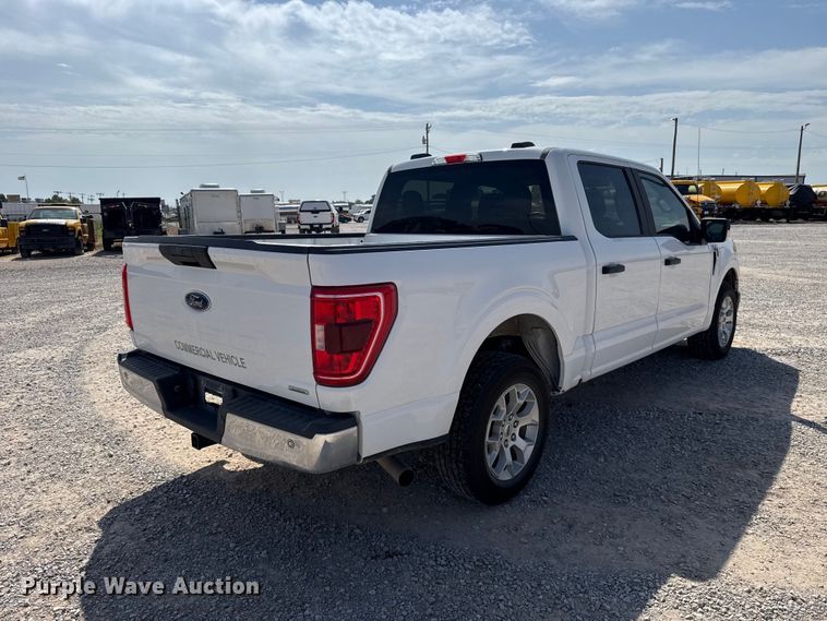image for item ET6424 2021 Ford F150 Crew Cab pickup truck