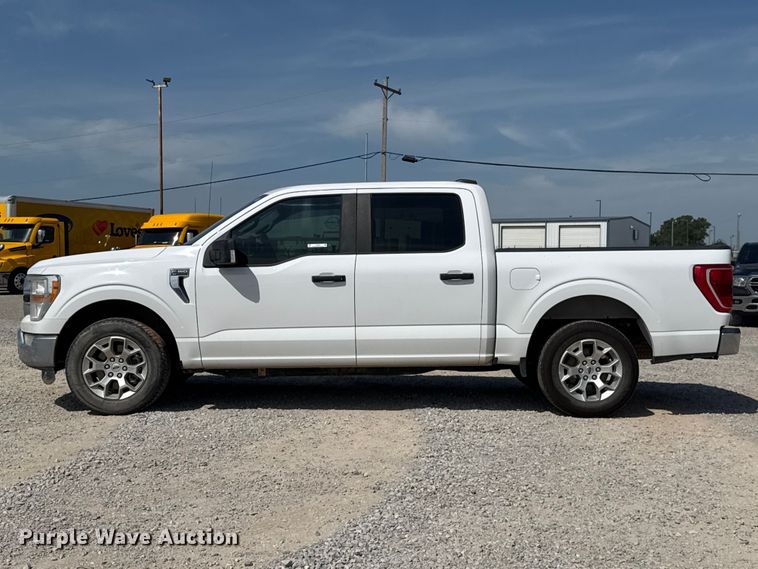 image for item ET6424 2021 Ford F150 Crew Cab pickup truck