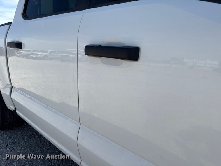 image for item ET6424 2021 Ford F150 Crew Cab pickup truck