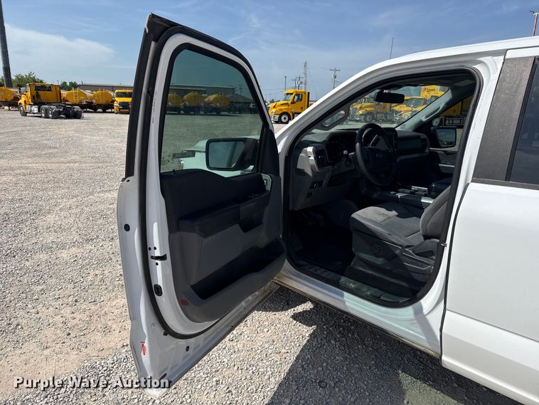 image for item ET6424 2021 Ford F150 Crew Cab pickup truck