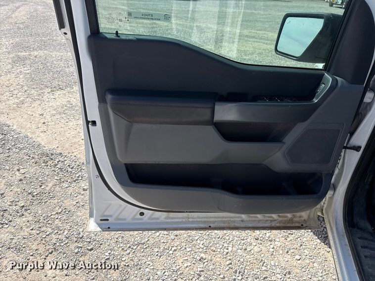 image for item ET6424 2021 Ford F150 Crew Cab pickup truck