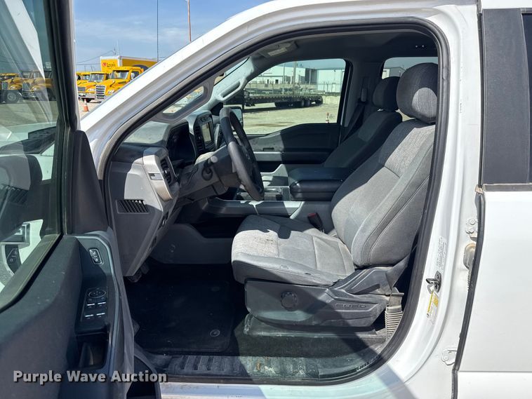 image for item ET6424 2021 Ford F150 Crew Cab pickup truck