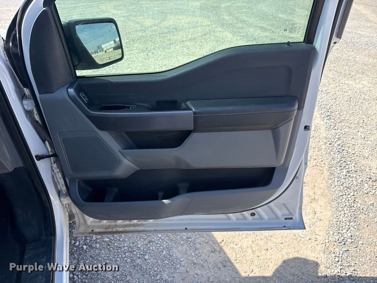image for item ET6424 2021 Ford F150 Crew Cab pickup truck