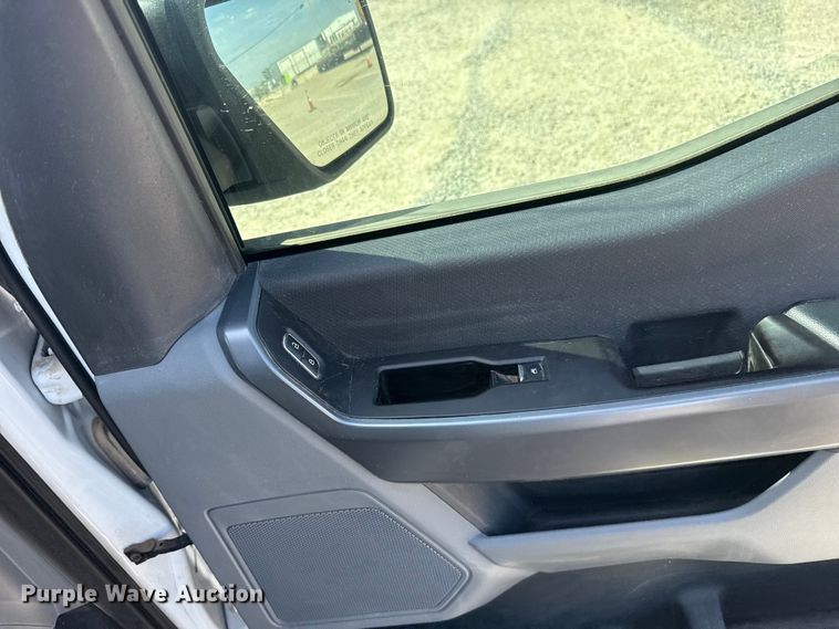 image for item ET6424 2021 Ford F150 Crew Cab pickup truck