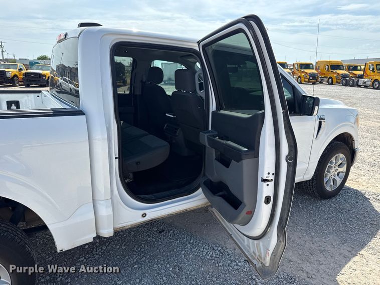 image for item ET6424 2021 Ford F150 Crew Cab pickup truck