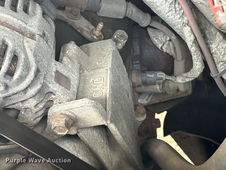 image for item ET8665 2007 Chevrolet Express 2500 van