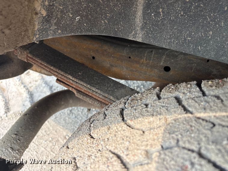image for item ET8665 2007 Chevrolet Express 2500 van