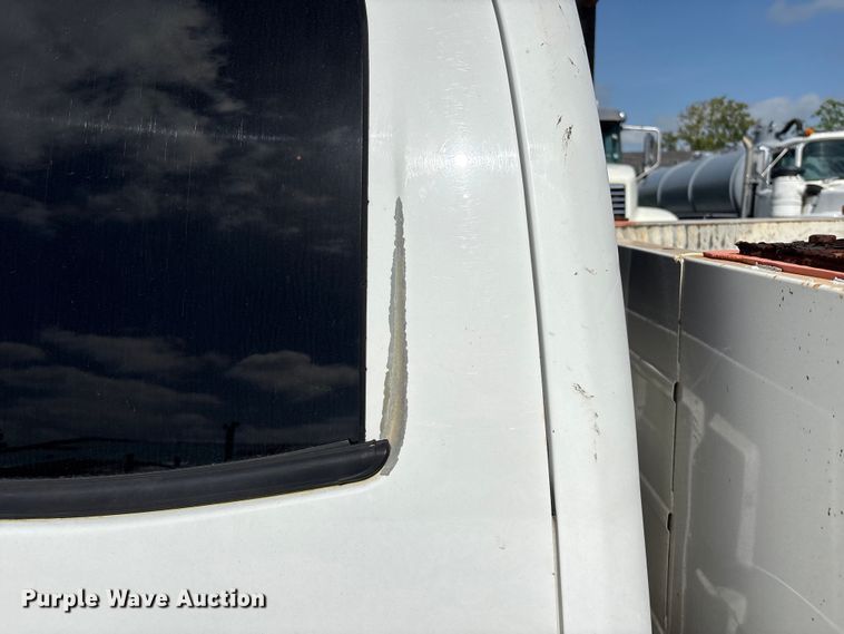 image for item EU0747 2016 GMC Sierra 2500HD Crew Cab utility bed pickup truck