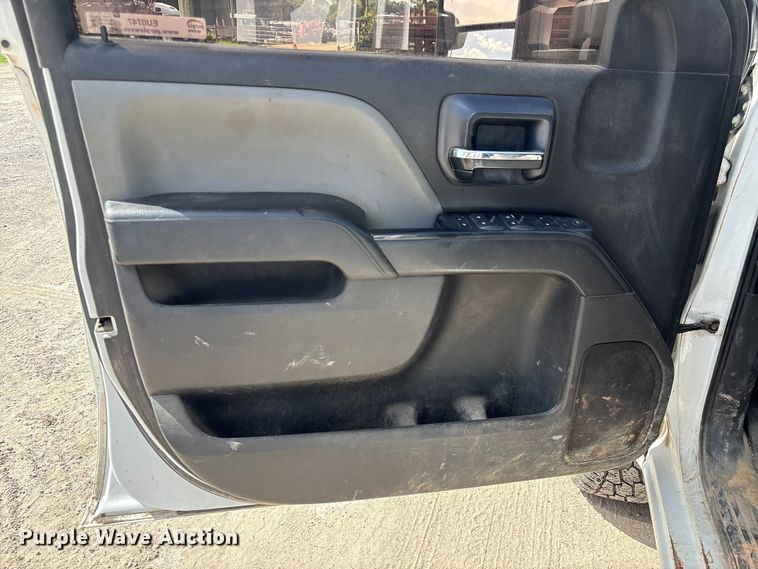 image for item EU0747 2016 GMC Sierra 2500HD Crew Cab utility bed pickup truck