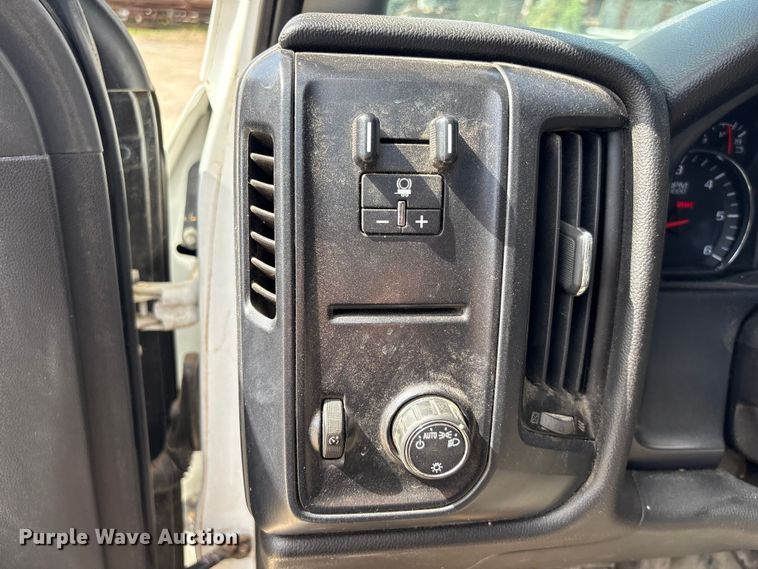 image for item EU0747 2016 GMC Sierra 2500HD Crew Cab utility bed pickup truck
