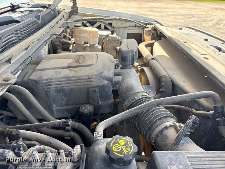 image for item EU0747 2016 GMC Sierra 2500HD Crew Cab utility bed pickup truck