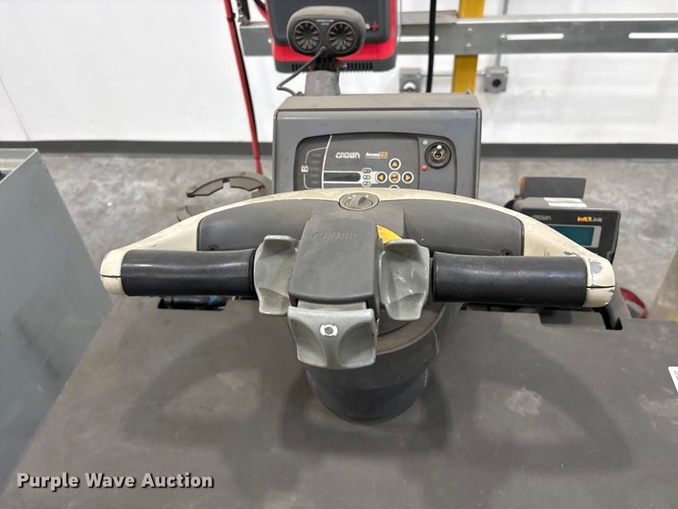 image for item EU0812 2020 Crown PC4500-80 pallet jack