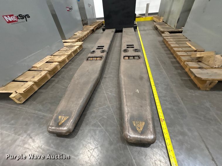 image for item EU0812 2020 Crown PC4500-80 pallet jack