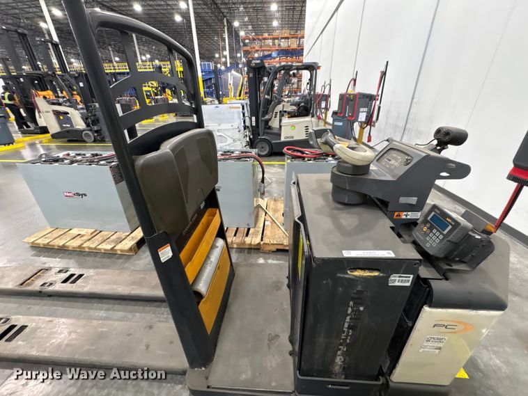 image for item EU0812 2020 Crown PC4500-80 pallet jack