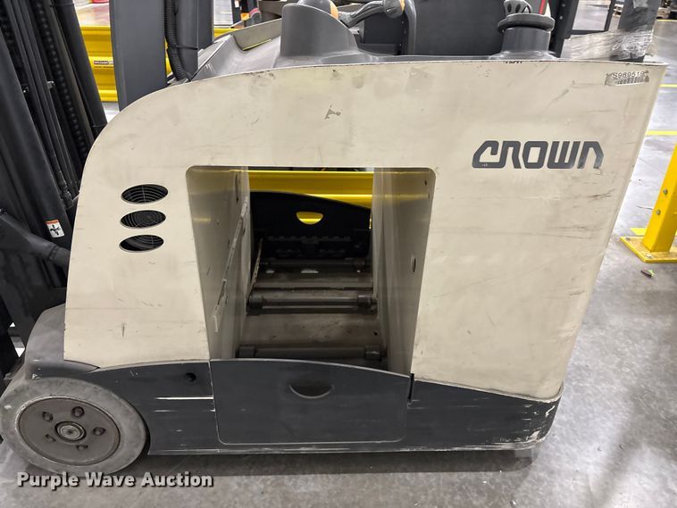 image for item EU0813 2018 Crown RC5545-40 forklift