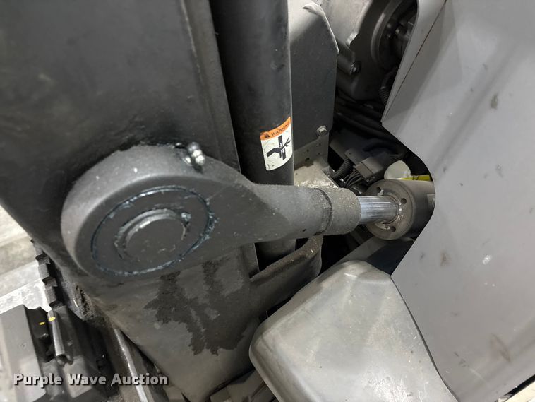 image for item EU0813 2018 Crown RC5545-40 forklift