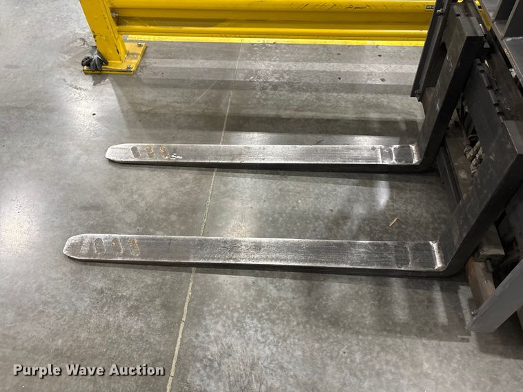 image for item EU0813 2018 Crown RC5545-40 forklift
