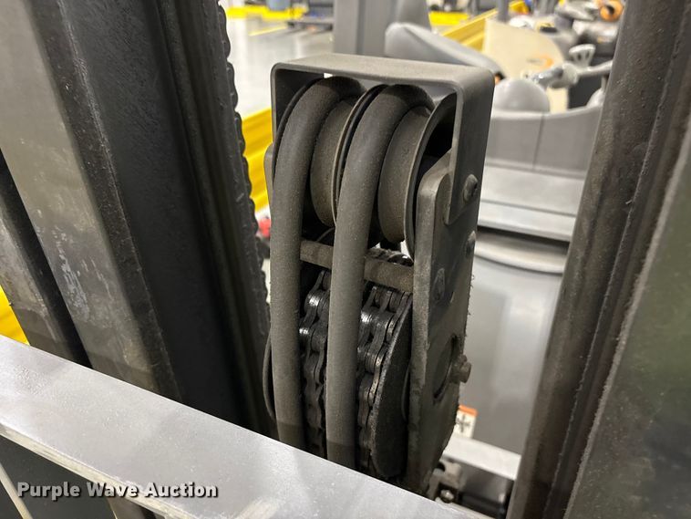 image for item EU0813 2018 Crown RC5545-40 forklift