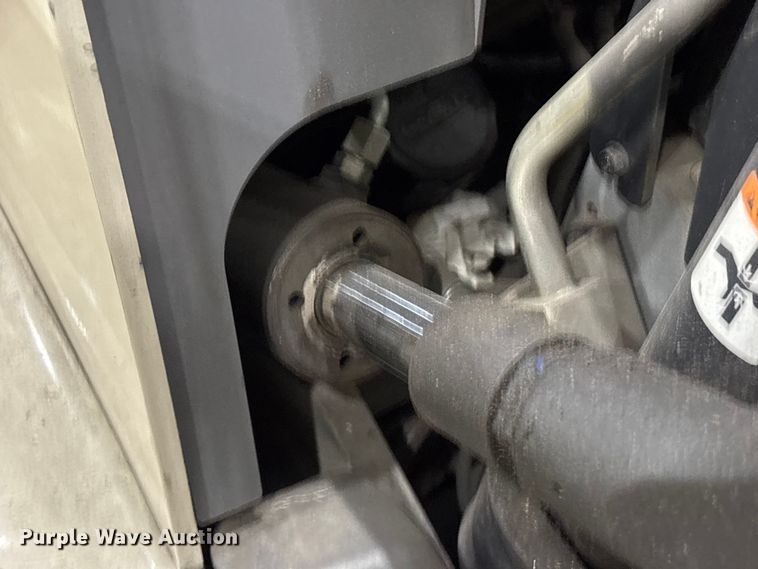 image for item EU0813 2018 Crown RC5545-40 forklift