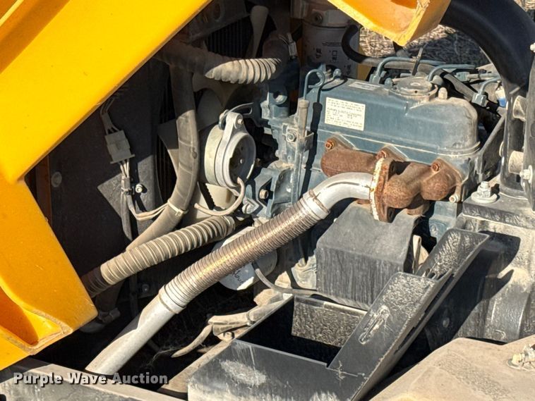 image for item EV6120 2004 Kaeser M26 air compressor
