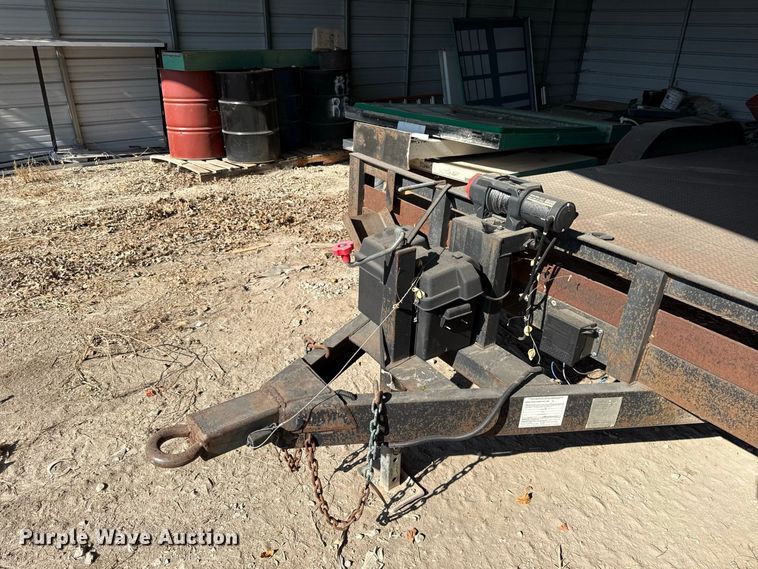 image for item EV6121 2001 Kodiak utility trailer