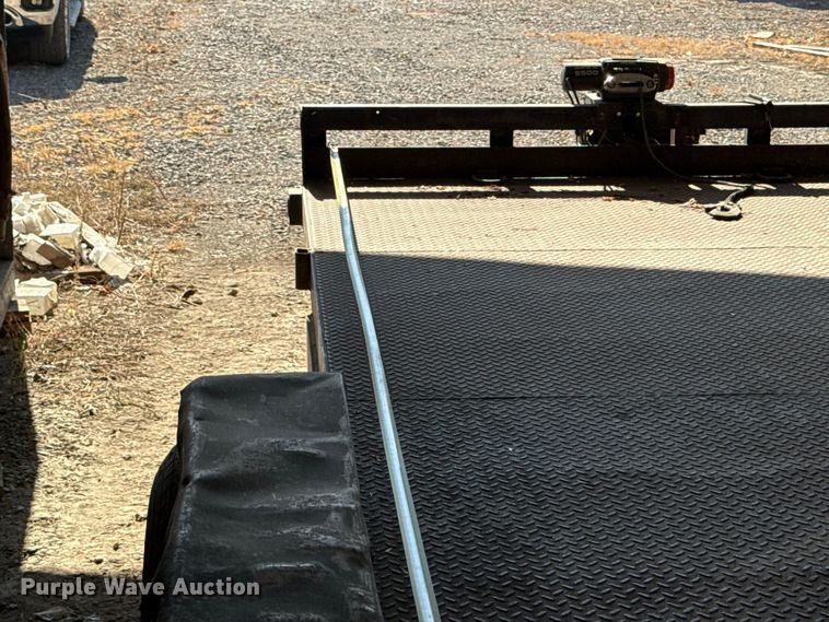 image for item EV6121 2001 Kodiak utility trailer
